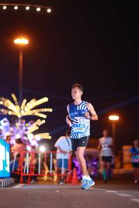 BIB: 41999
                            <button type="button" onclick="openModal(22972762)" class="btn btn-primary btn-sm float-right btn-popup" data-toggle="modal" data-target=".modal-high-quality">
                        <i class="fas fa-shopping-cart"></i> Add to Cart
                    </button>
                                            <button type="button" onclick="isThisMe(22972762, true)" class="btn btn-success btn-sm float-right btn-popup btn-isme hidden" data-toggle="tooltip" data-placement="bottom" title="นี่คือรูปของคุณใช่ไหม คลิกที่นี่เพื่อเอาเข้าอัลบั้ม">
                        <i class="fas fa-plus"></i> Add to album
                    </button>
                    <button type="button" onclick="isThisMe(22972762, false)" class="btn btn-warning btn-sm float-right btn-popup btn-isnotme hidden">
                        <i class="fas fa-ban"></i> Remove from album
                    </button>